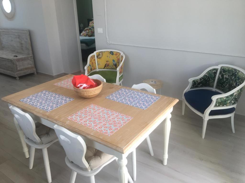 Apartamento La Finestra Sul Mare Bari Exterior foto
