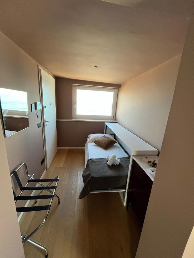 Apartamento La Finestra Sul Mare Bari Exterior foto